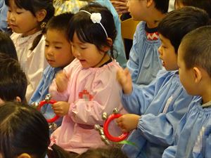 12月 歌唱指導 めぐみほいくえん 社会福祉法人恩寵園 千葉県船橋市